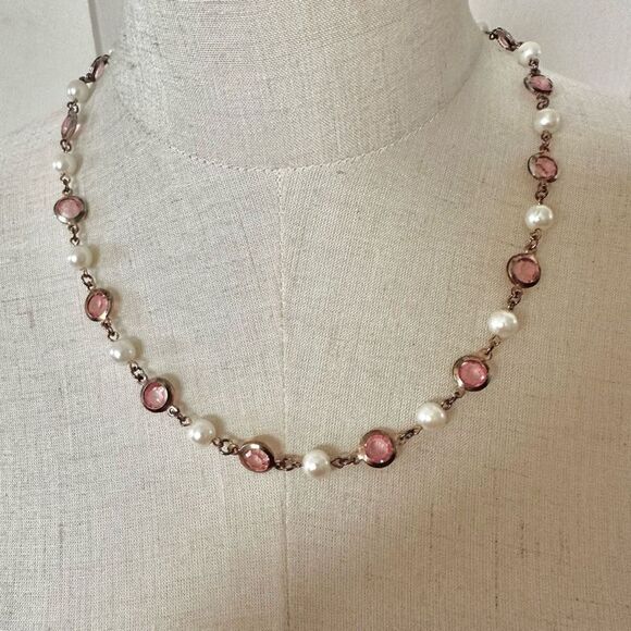 Pink and faux pearl long beaded necklace - Picture 1 of 7